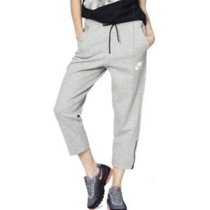 Nike Crop Sweat Pants